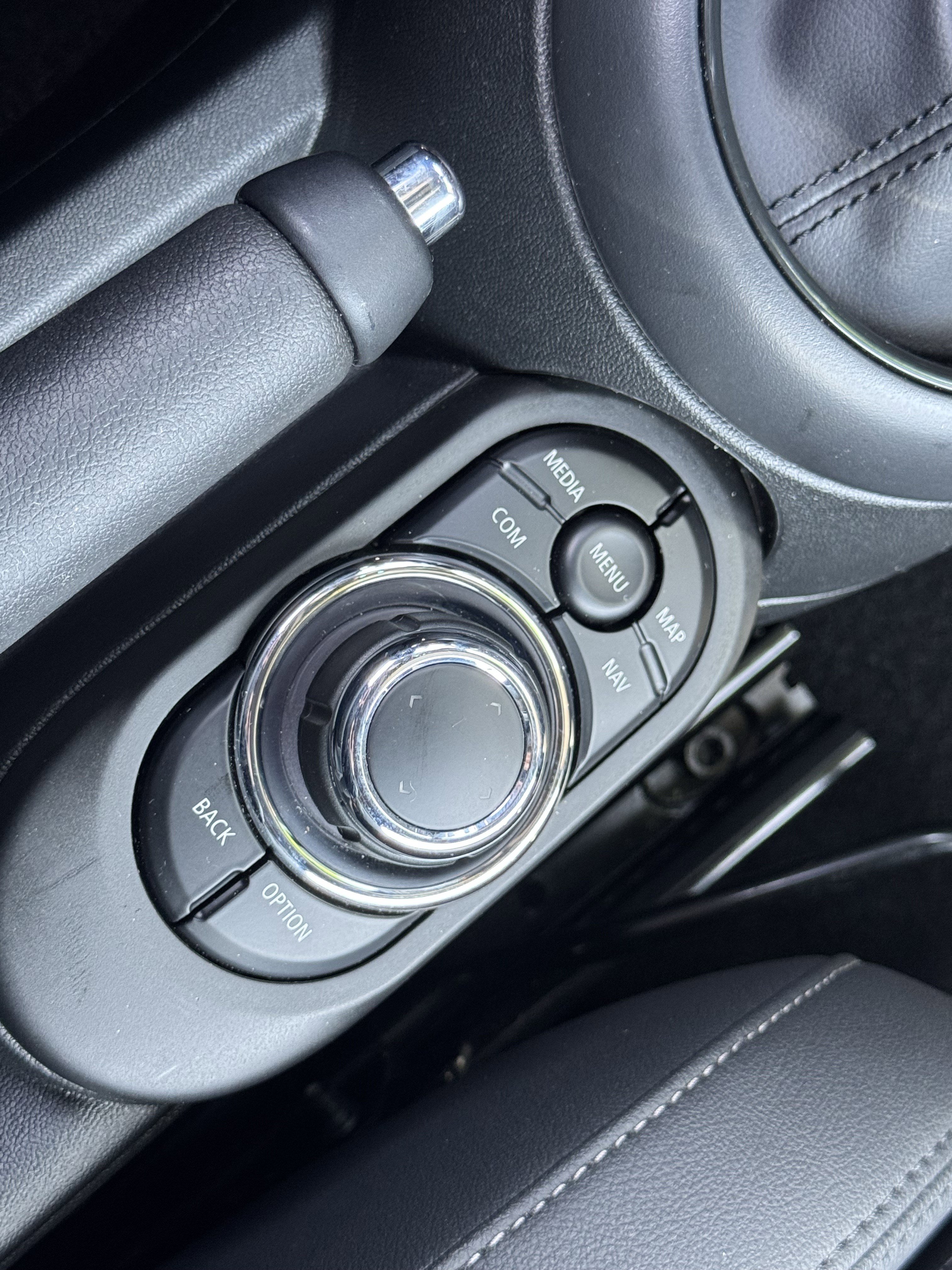 Used 2023 MINI Cooper S image 29