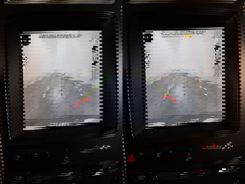 Used 2018 Ford Explorer Sport w/ Equipment Group 401A image 21