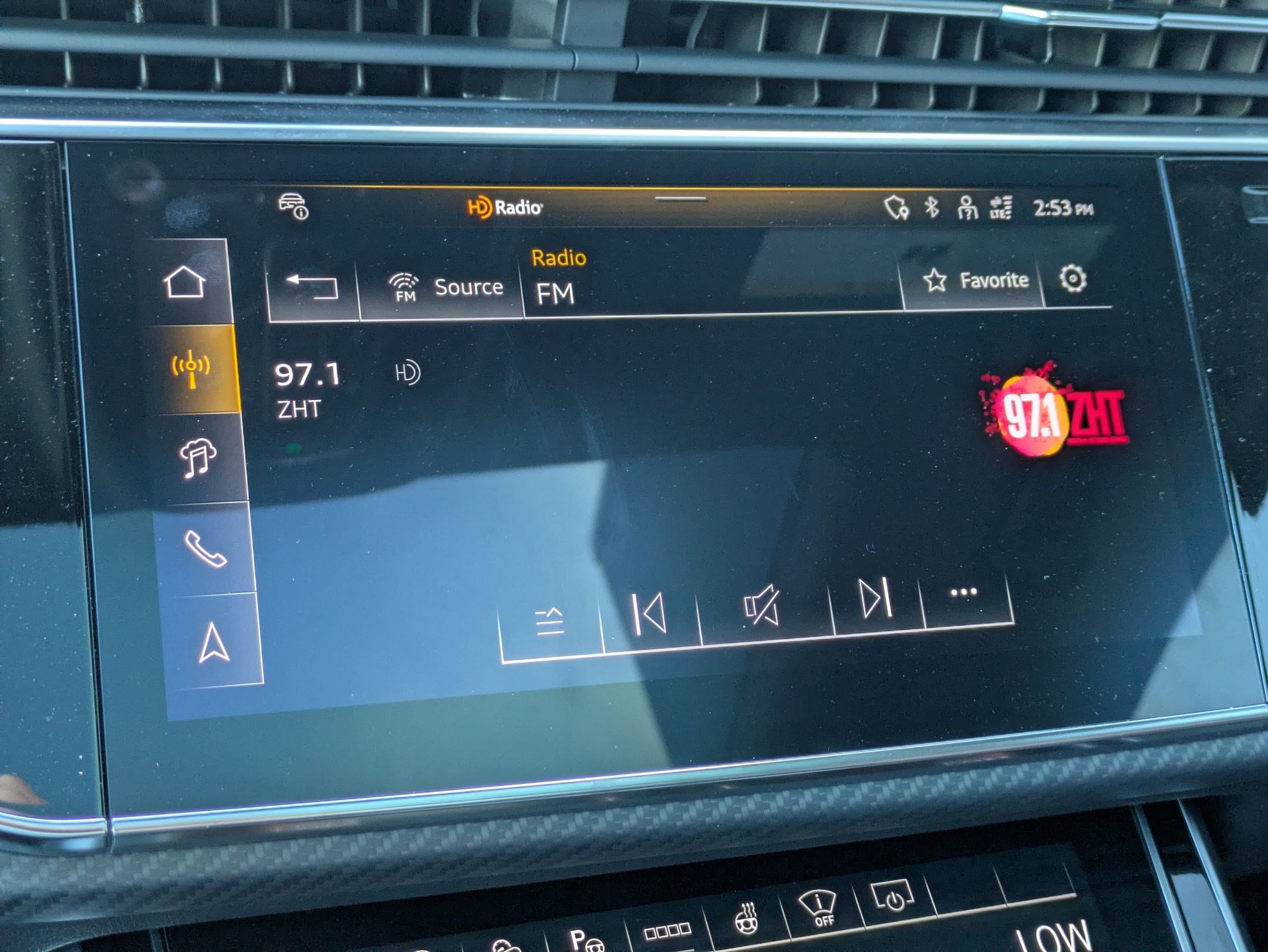 New 2026 Audi RS Q8 performance image 11