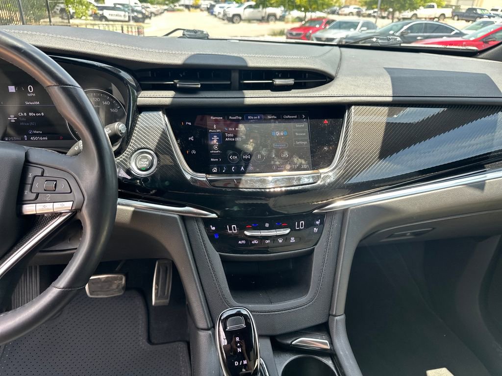 Used 2025 Cadillac XT6 Sport w/ Technology Package AWD/4WD image 20