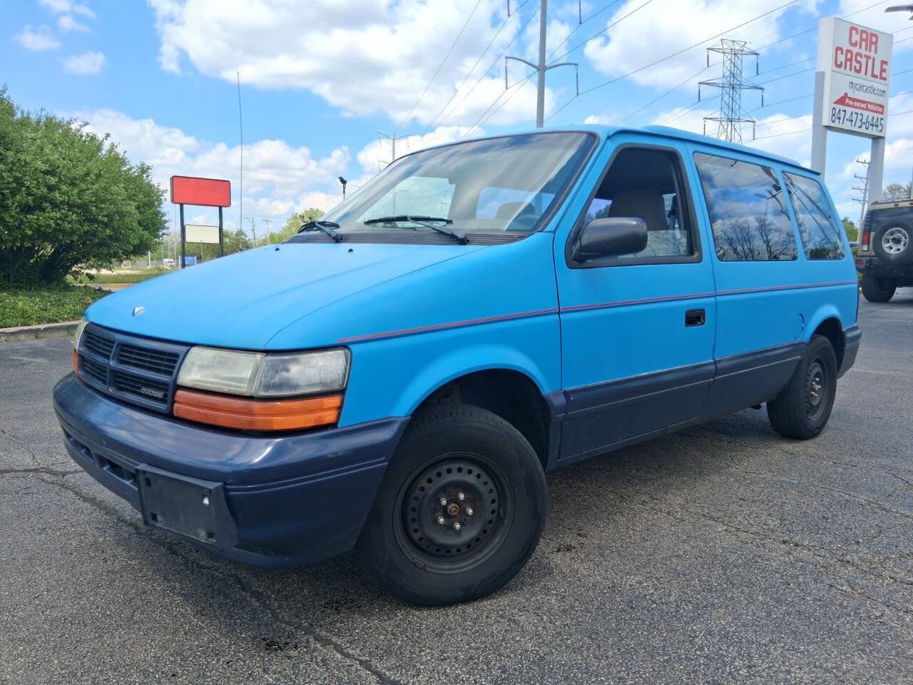 Used 1995 Dodge Caravan FWD image 1