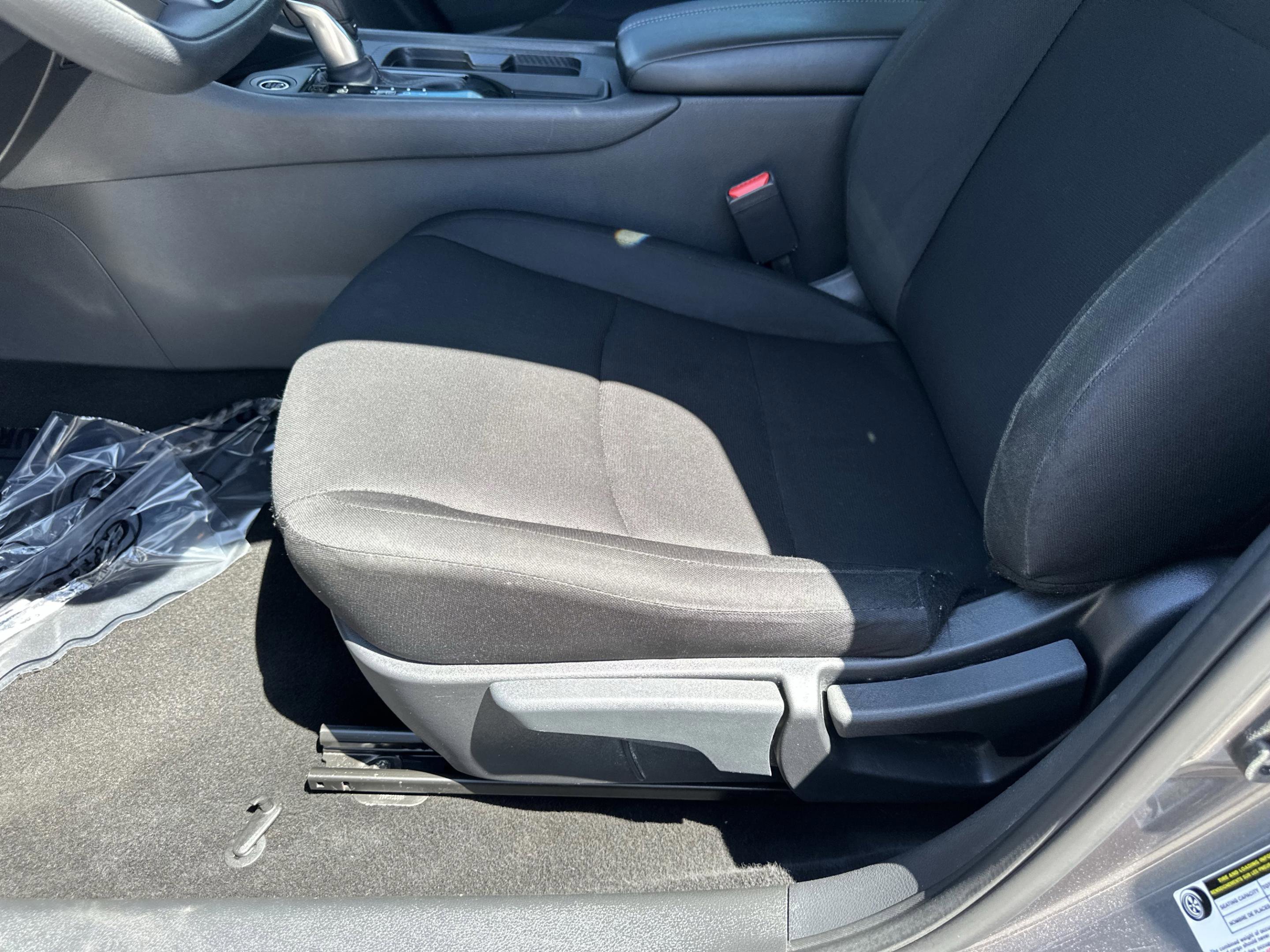 Certified 2025 Nissan Sentra S FWD image 20