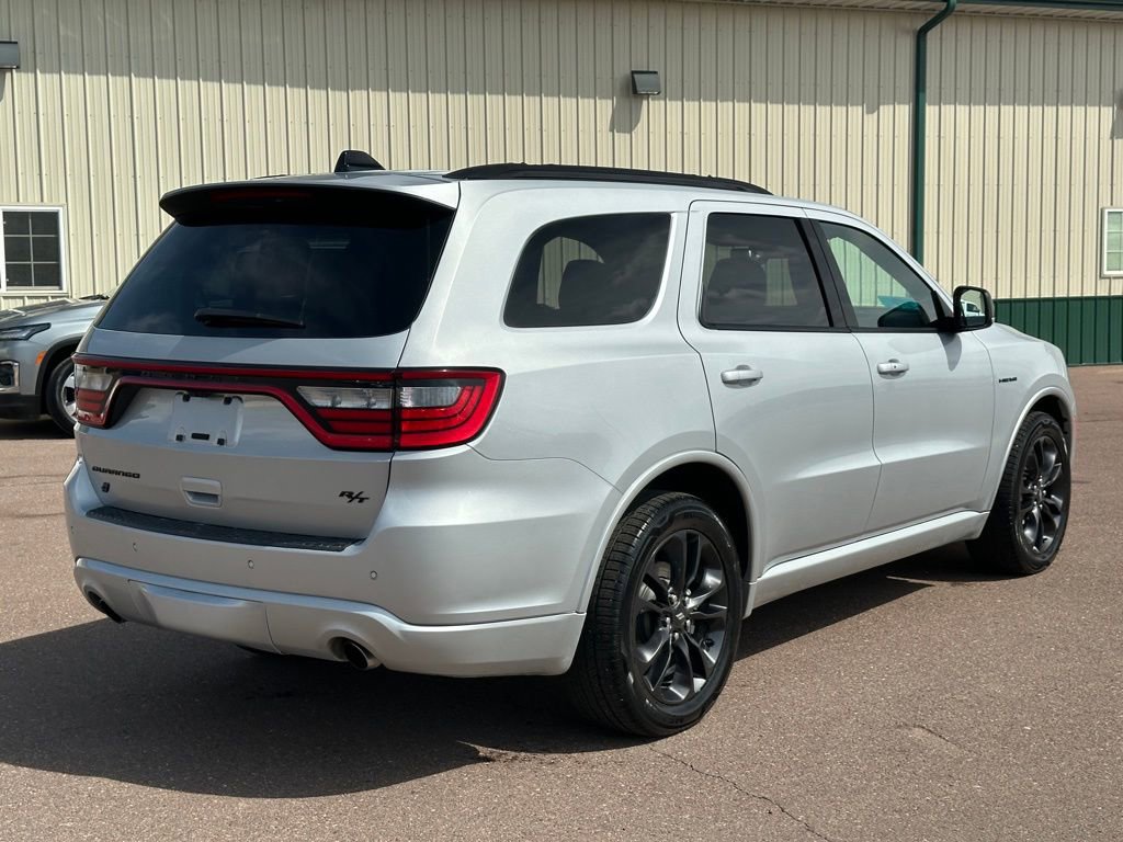 Used 2024 Dodge Durango R/T AWD/4WD image 6