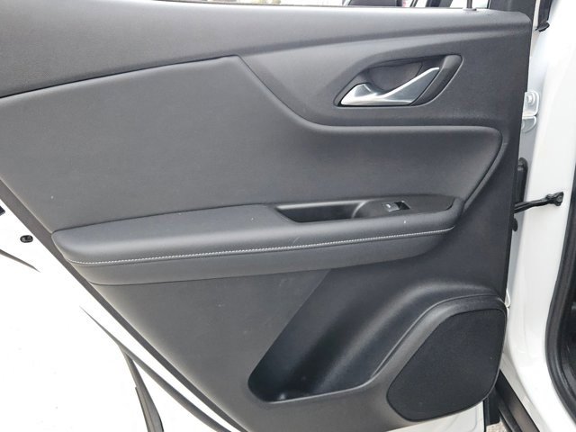 Used 2025 Chevrolet Blazer LT image 26