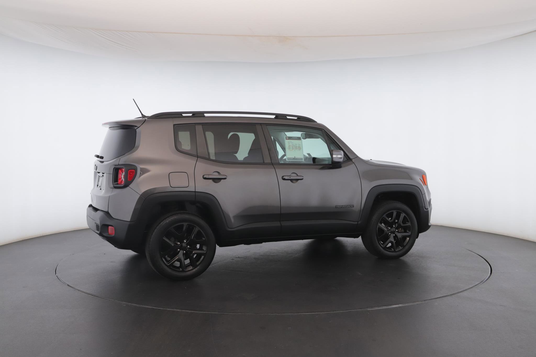 Used 2017 Jeep Renegade Altitude image 29