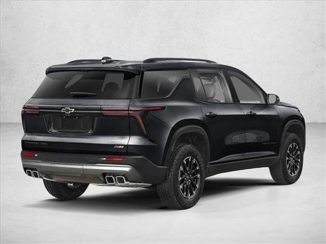 Used 2026 Chevrolet Traverse Z71 image 2