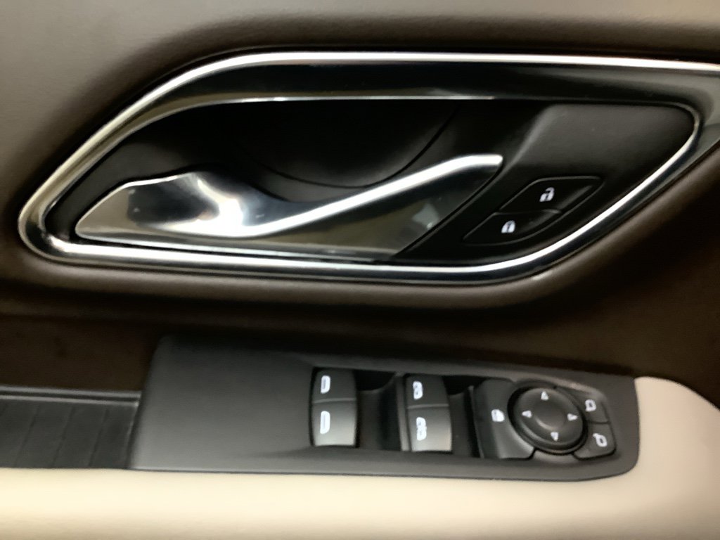 Used 2024 GMC Yukon SLE w/ Gmc Pro Safety Plus Package image 14