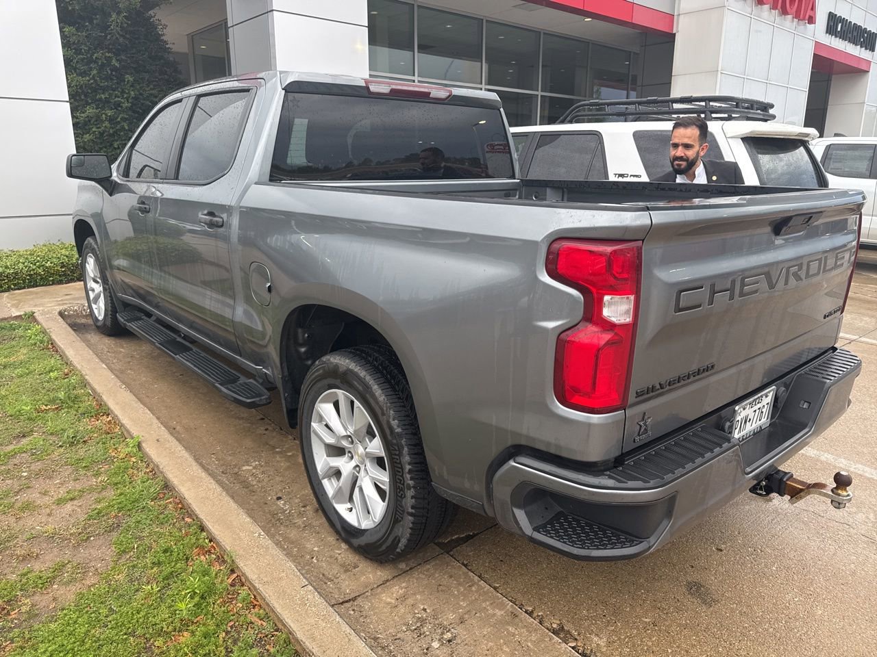Used 2021 Chevrolet Silverado 1500 Custom w/ LPO, Dark Essentials Package image 4