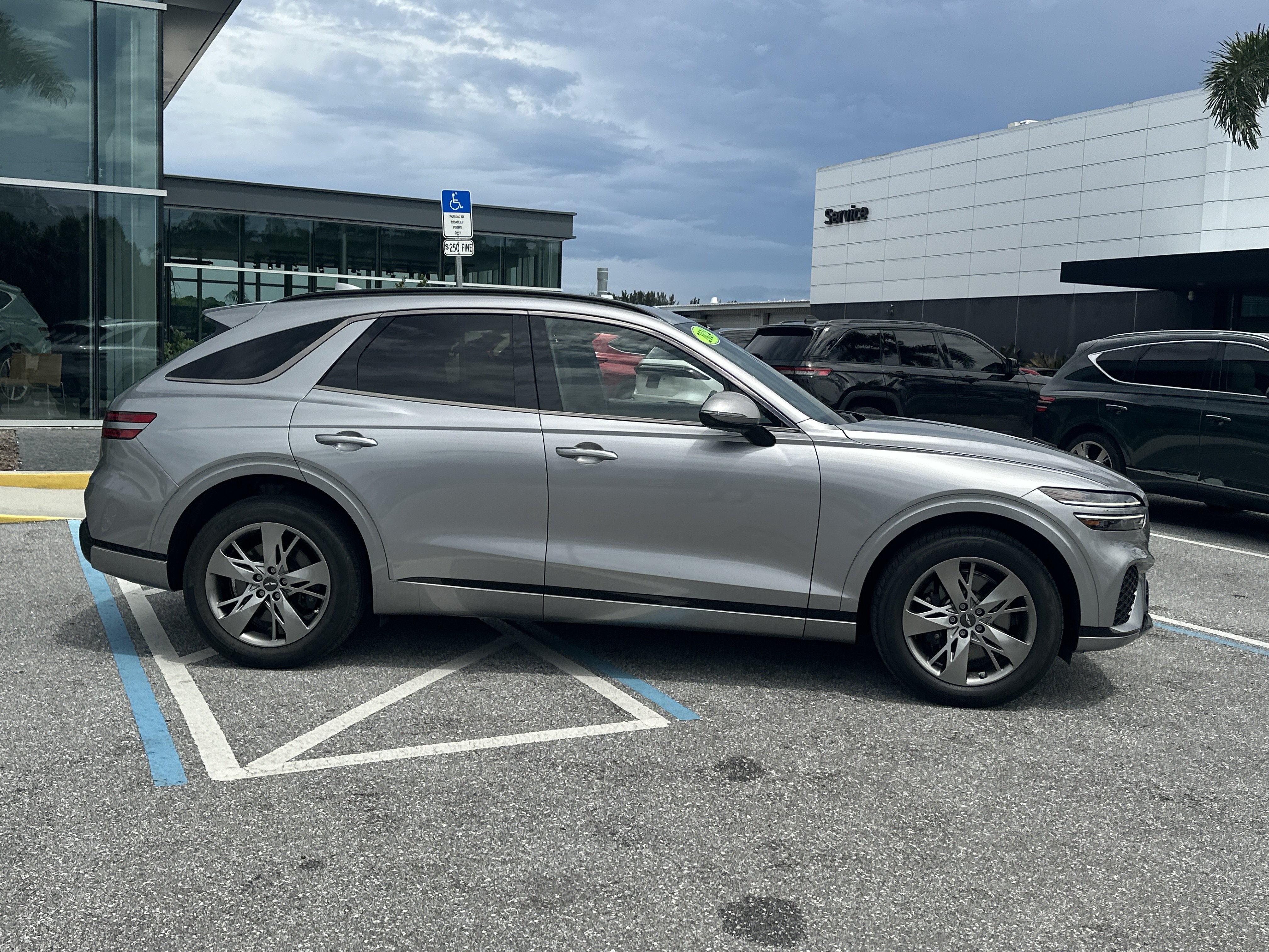 Certified 2024 Genesis GV70 3.5T Sport AWD/4WD image 6