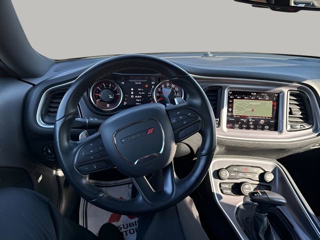 Used 2022 Dodge Challenger GT image 17