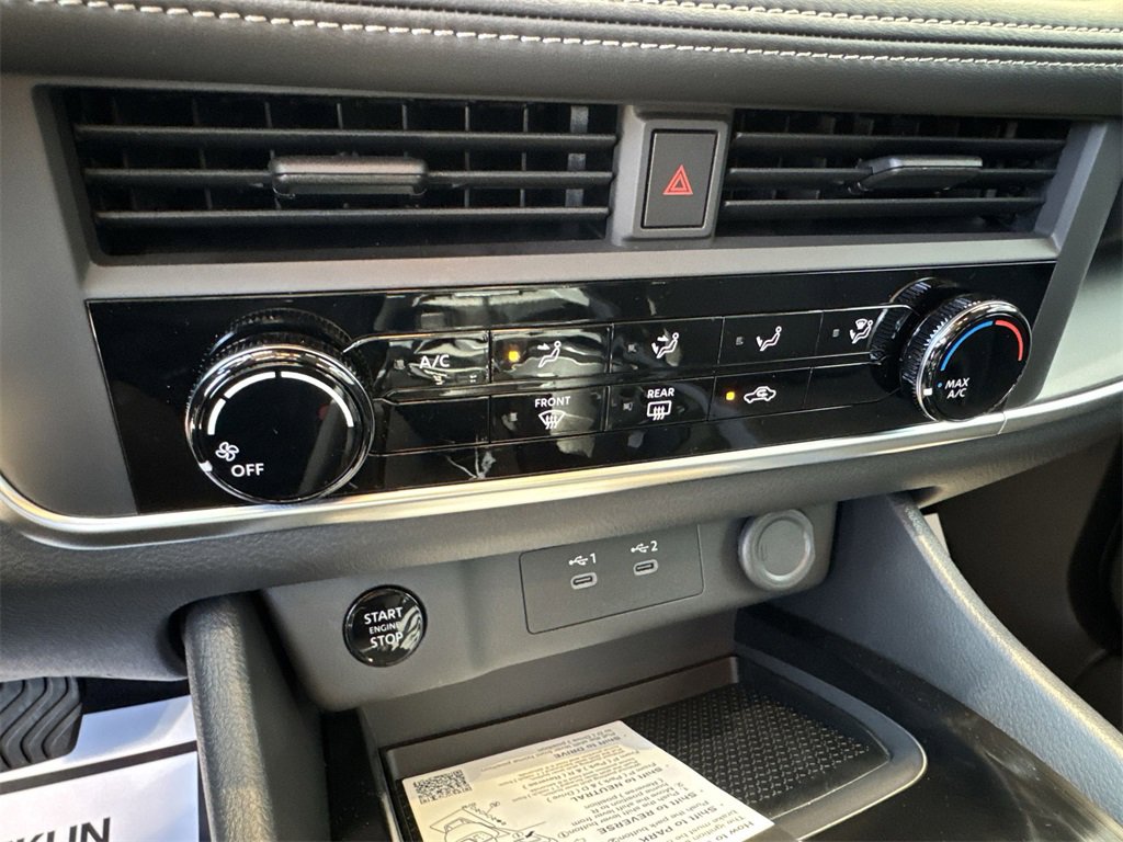 New 2026 Nissan Rogue S image 10