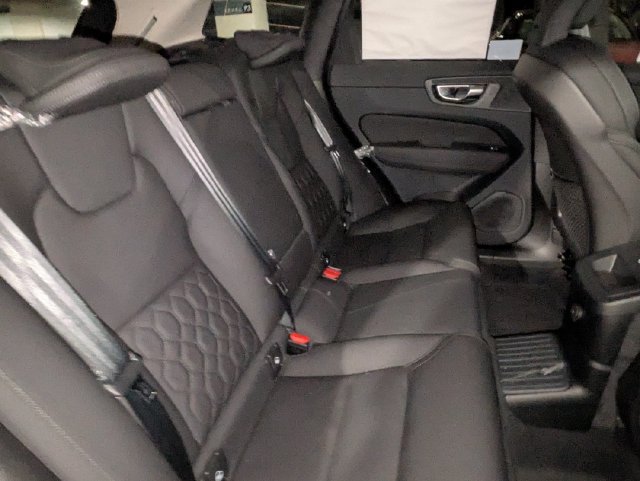 New 2026 Volvo XC60 T8 Core w/ Climate Package AWD/4WD image 29