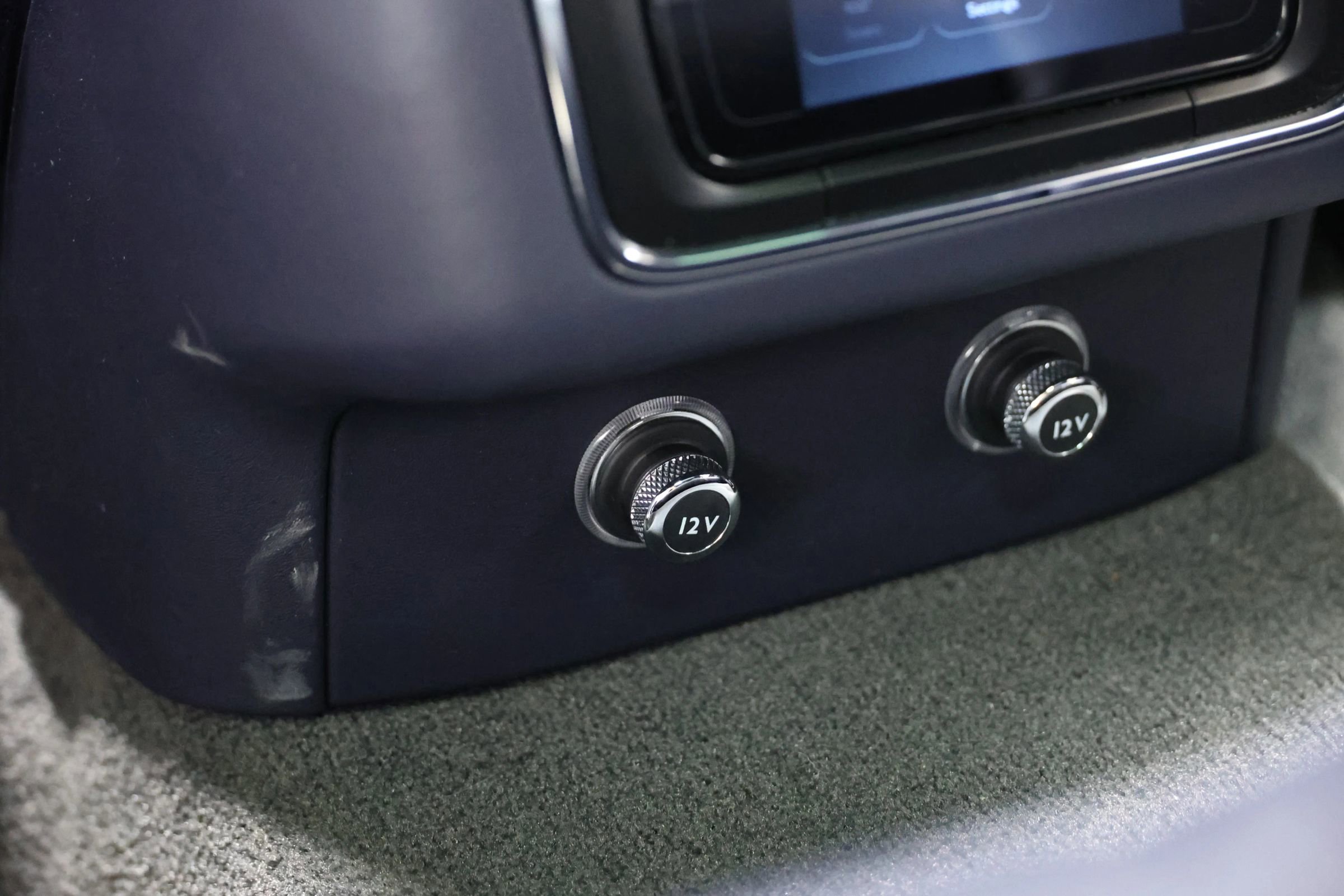 Used 2019 Bentley Bentayga AWD/4WD image 61