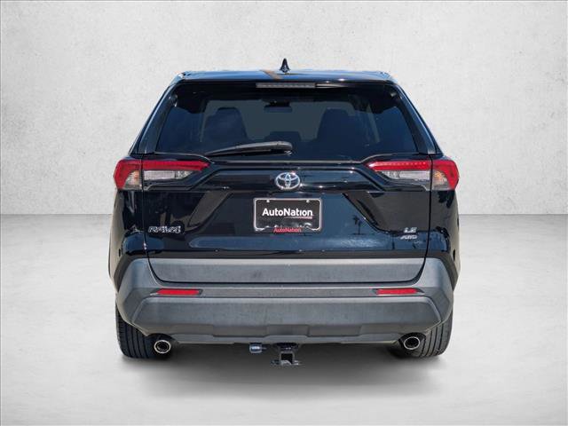 Used 2022 Toyota RAV4 LE image 7