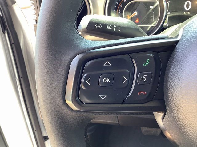 Used 2023 Jeep Gladiator Willys image 13