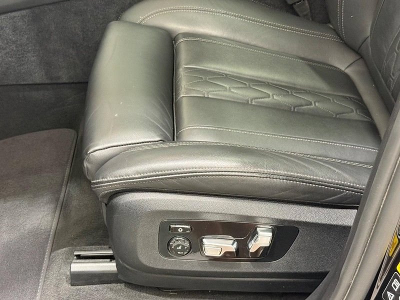 Used 2023 BMW X7 xDrive40i AWD/4WD image 20