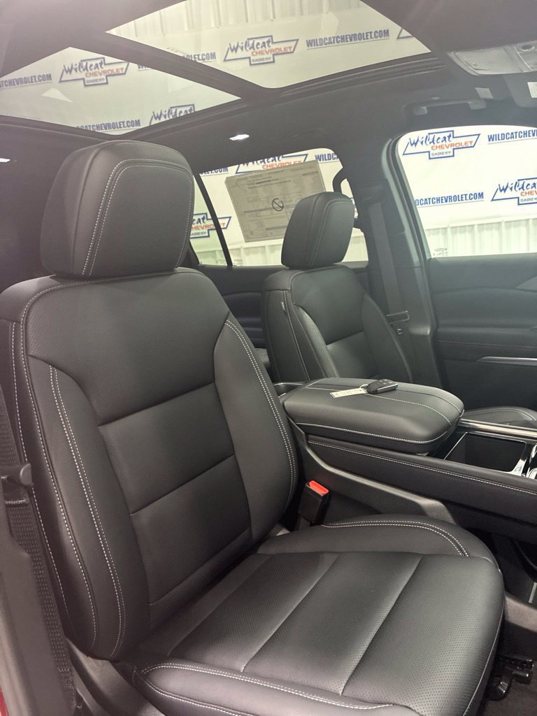 New 2027 Chevrolet Traverse LT w/ Enhanced Driving Package FWD image 44