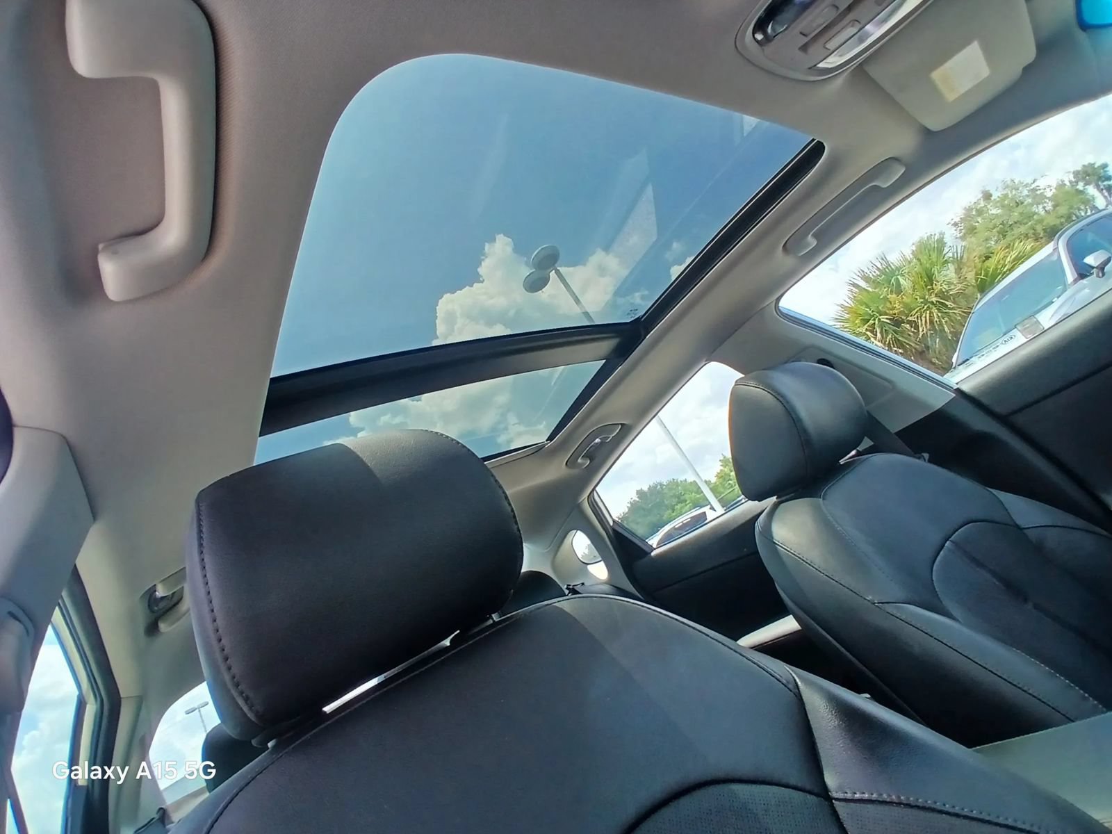 Used 2017 Kia Optima EX w/ Premium Package FWD image 29