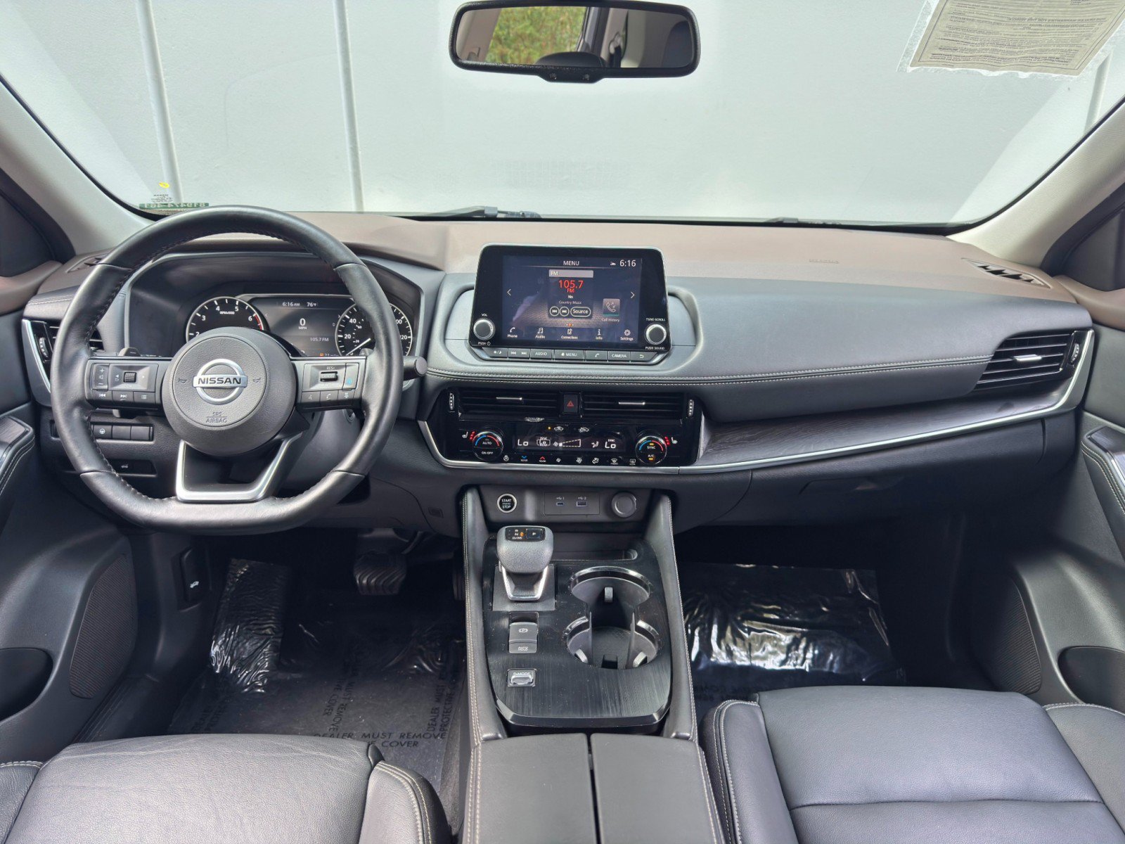 Used 2021 Nissan Rogue SL FWD image 12