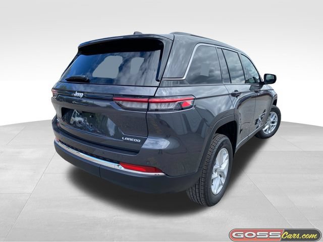 New 2026 Jeep Grand Cherokee Laredo X AWD/4WD image 3