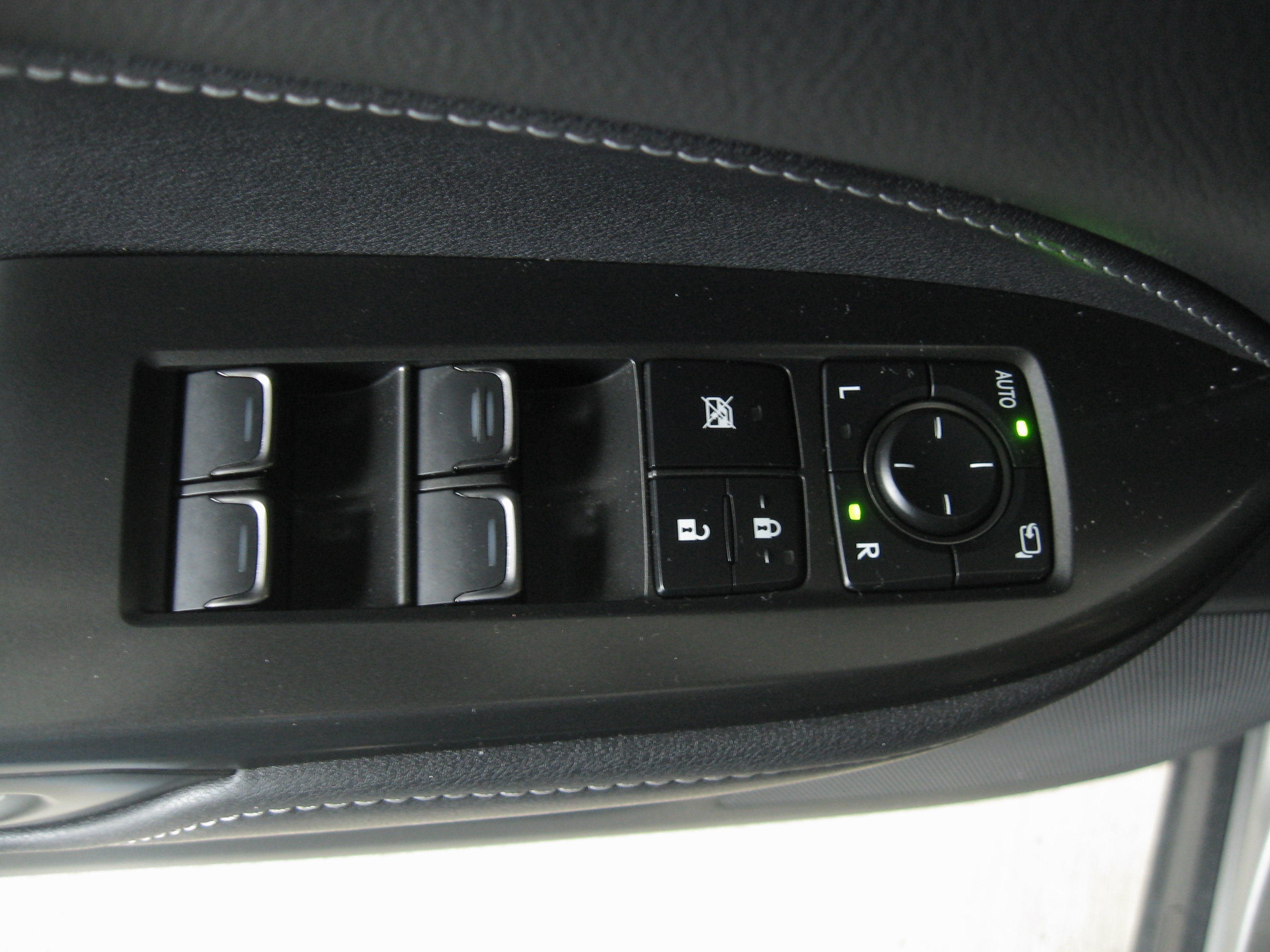 Used 2023 Lexus NX 350 AWD w/ Towing Package (2000 Lbs) image 12