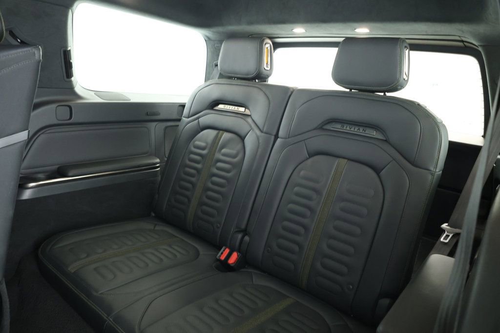 Used 2022 Rivian R1S Launch Edition image 22