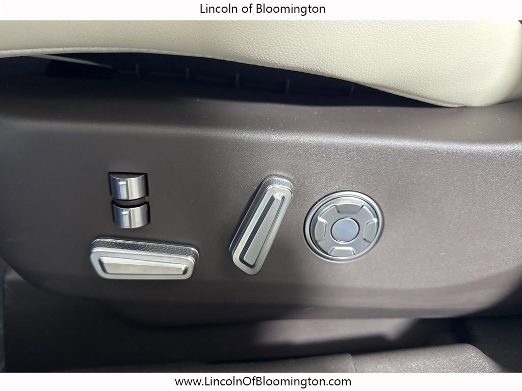 New 2026 Lincoln Nautilus Black Label w/ Jet Appearance Package image 27