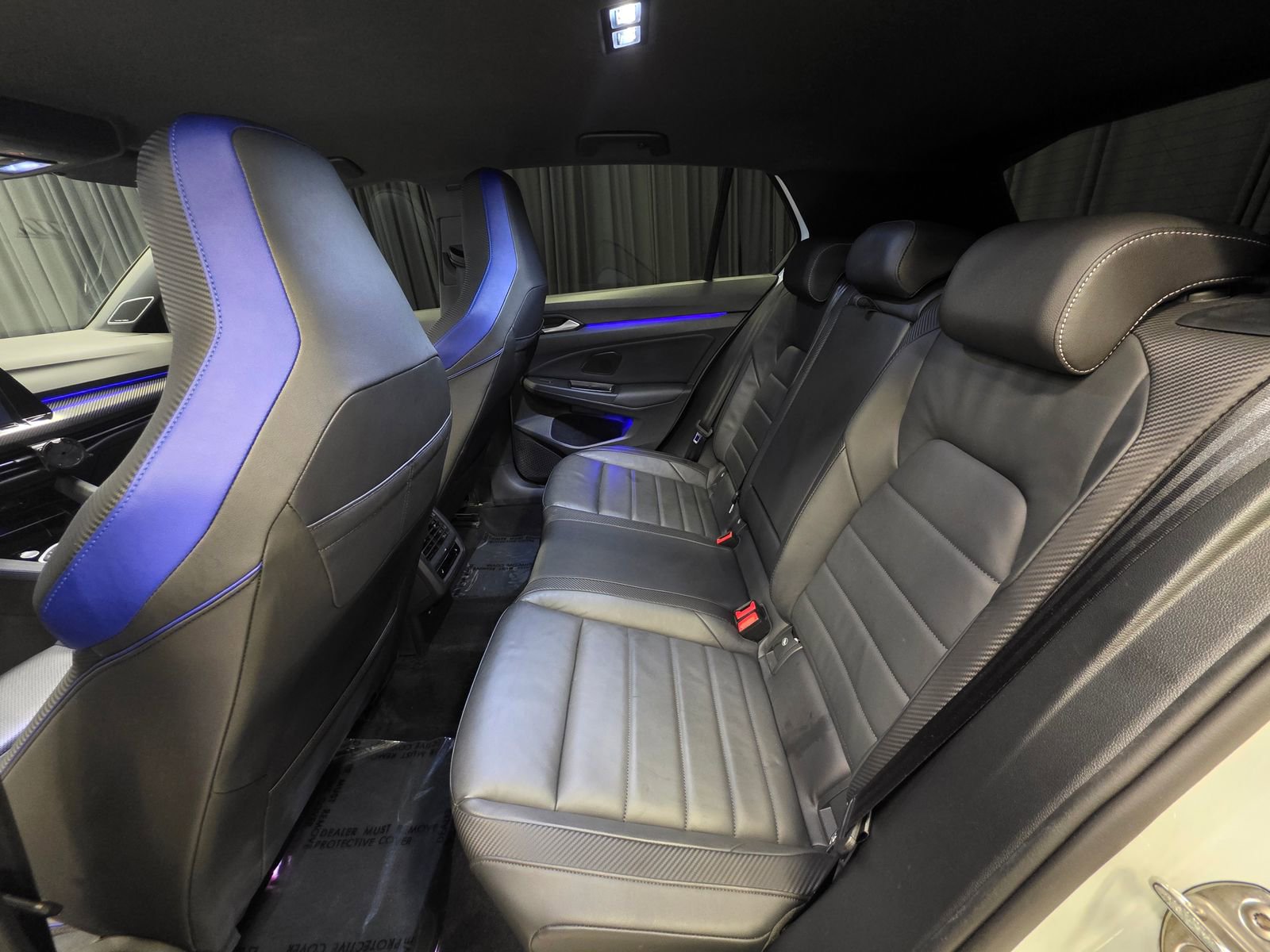 Used 2023 Volkswagen Golf 20th Anniversary Edition image 28