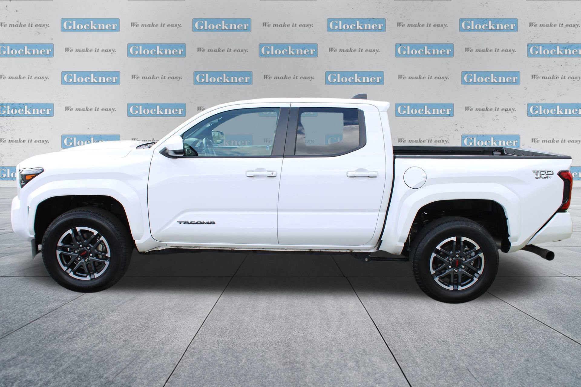 Used 2025 Toyota Tacoma TRD Sport image 10