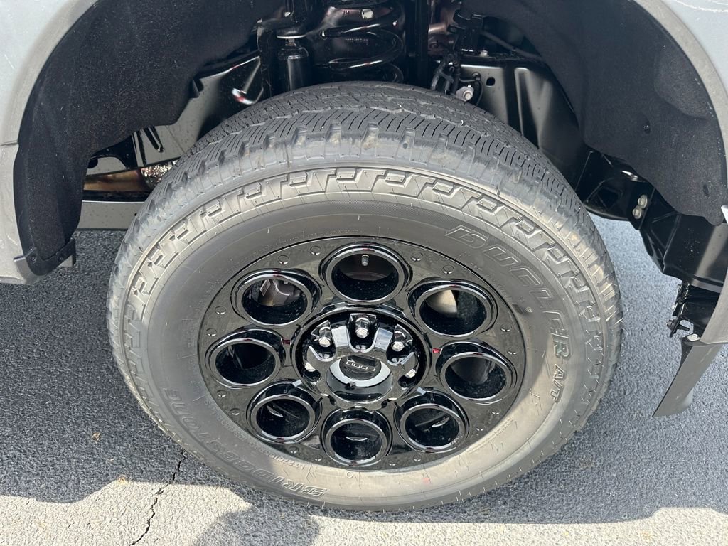 New 2026 Ford F350 XLT w/ XLT Premium Package image 25