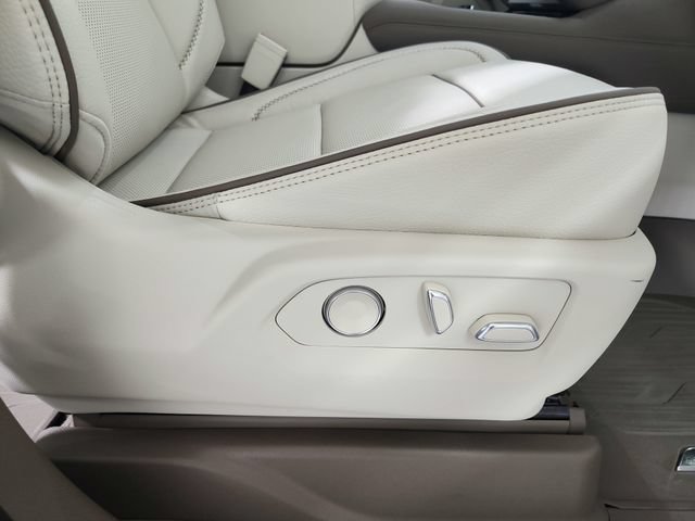 New 2026 GMC Yukon Denali w/ Sun & Power Step Package AWD/4WD image 41