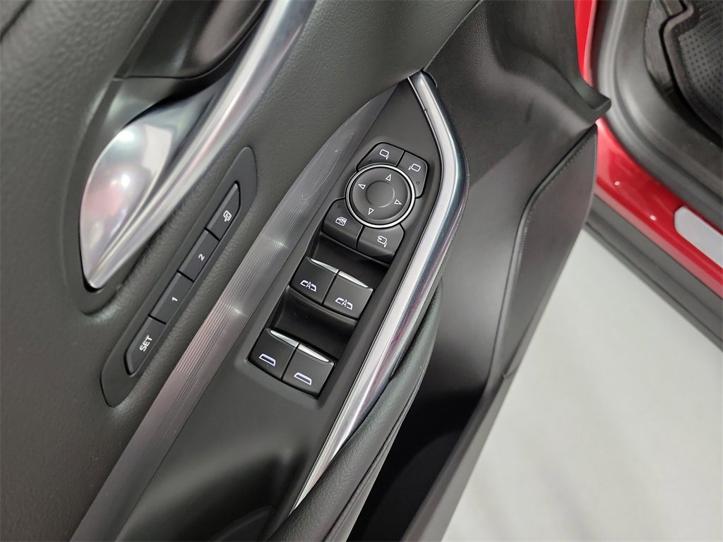 Certified 2024 Cadillac XT4 Premium Luxury image 20