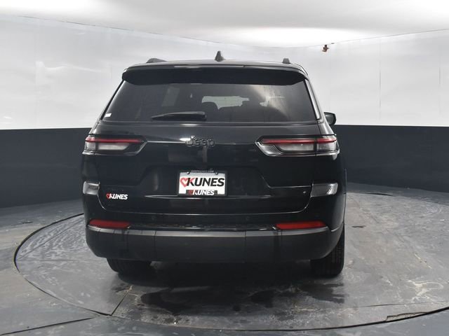 Used 2024 Jeep Grand Cherokee L Laredo image 8