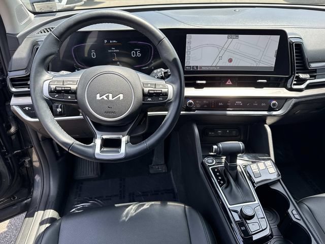 Used 2024 Kia Sportage EX FWD image 15