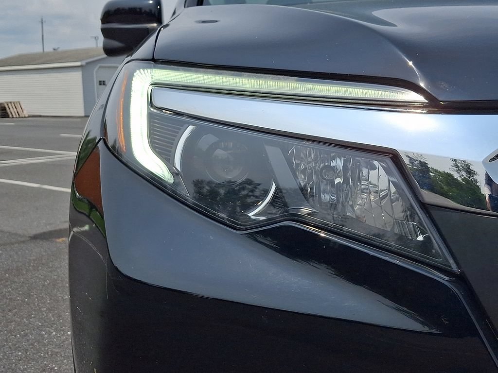 Used 2018 Honda Ridgeline RTL-T image 9