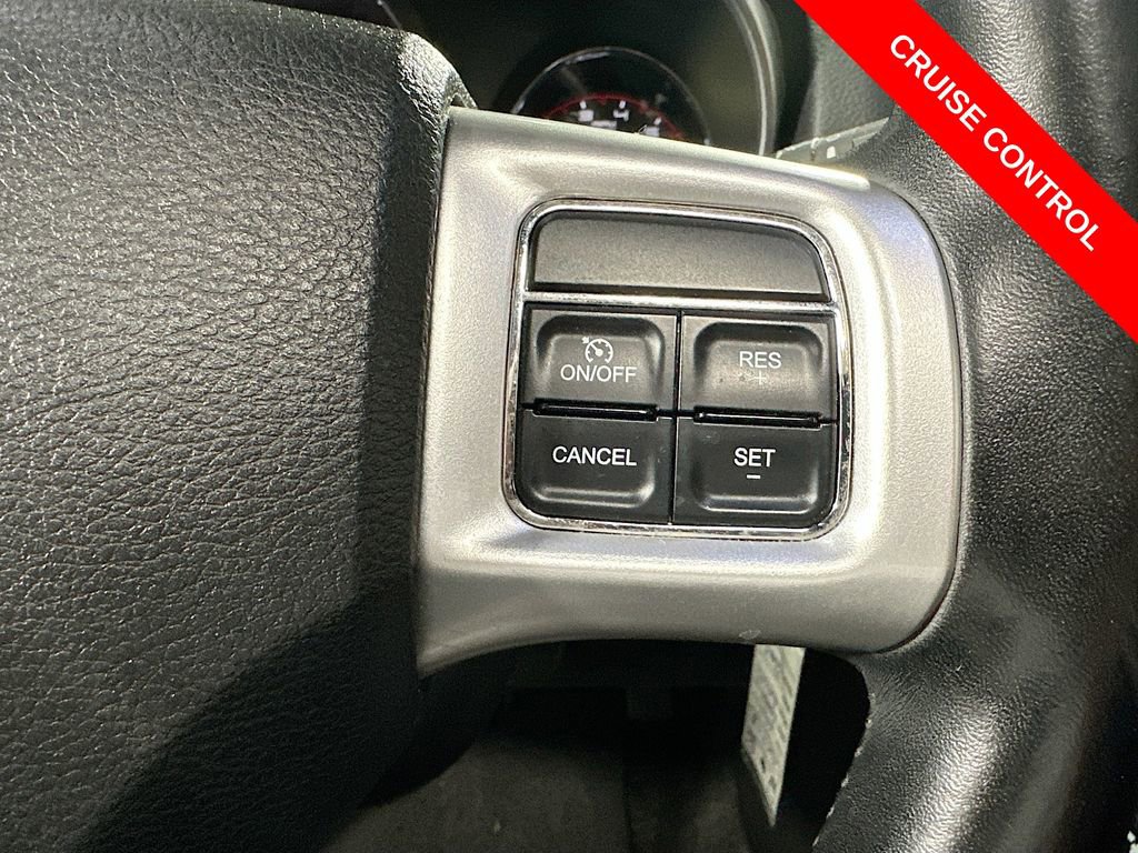 Used 2011 Dodge Avenger Heat image 31
