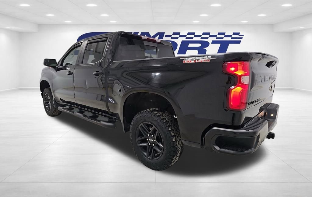 Used 2023 Chevrolet Silverado 1500 LT Trail Boss w/ Convenience Package II image 6
