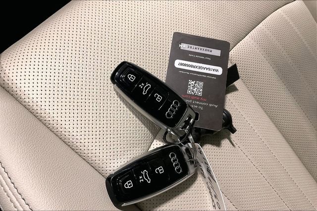 Certified 2024 Audi Q8 e-tron Premium Plus w/ Premium Plus Package image 11