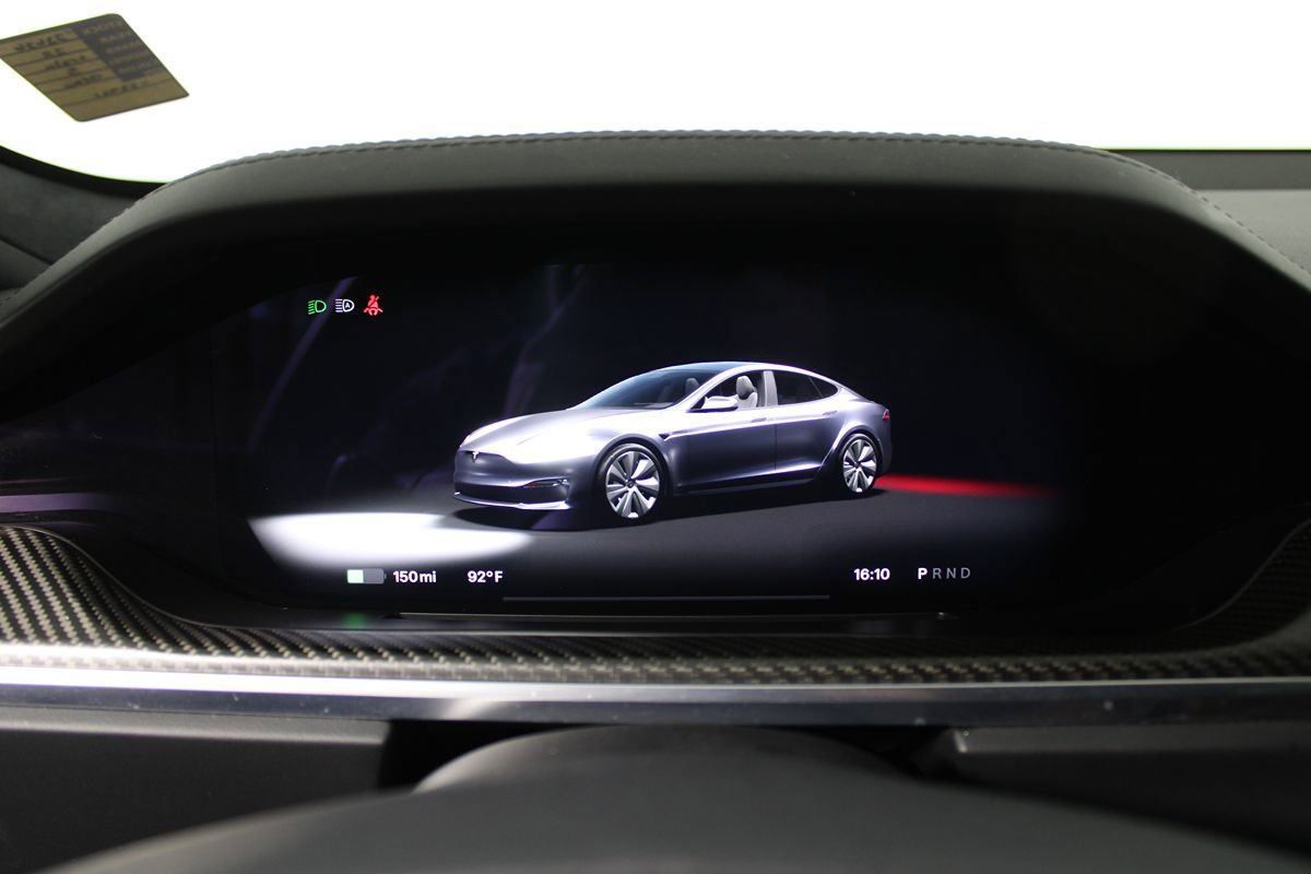 Used 2022 Tesla Model S Plaid AWD/4WD image 18