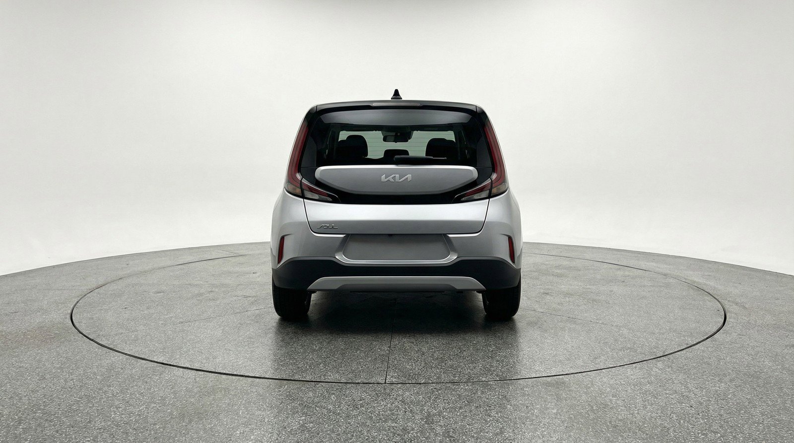 Used 2025 Kia Soul LX w/ LX Technology Package FWD image 7