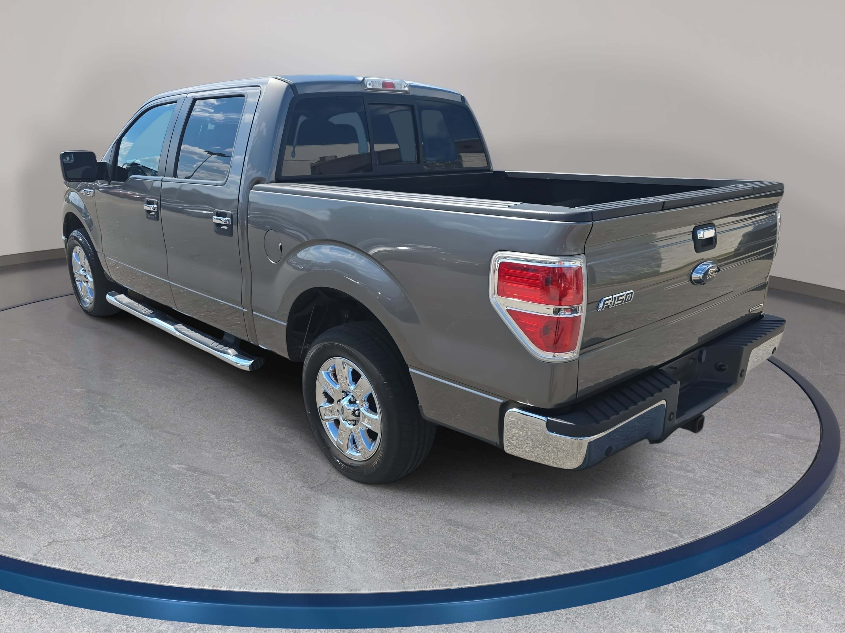 Used 2013 Ford F150 XLT w/ Luxury Equipment Group RWD image 7