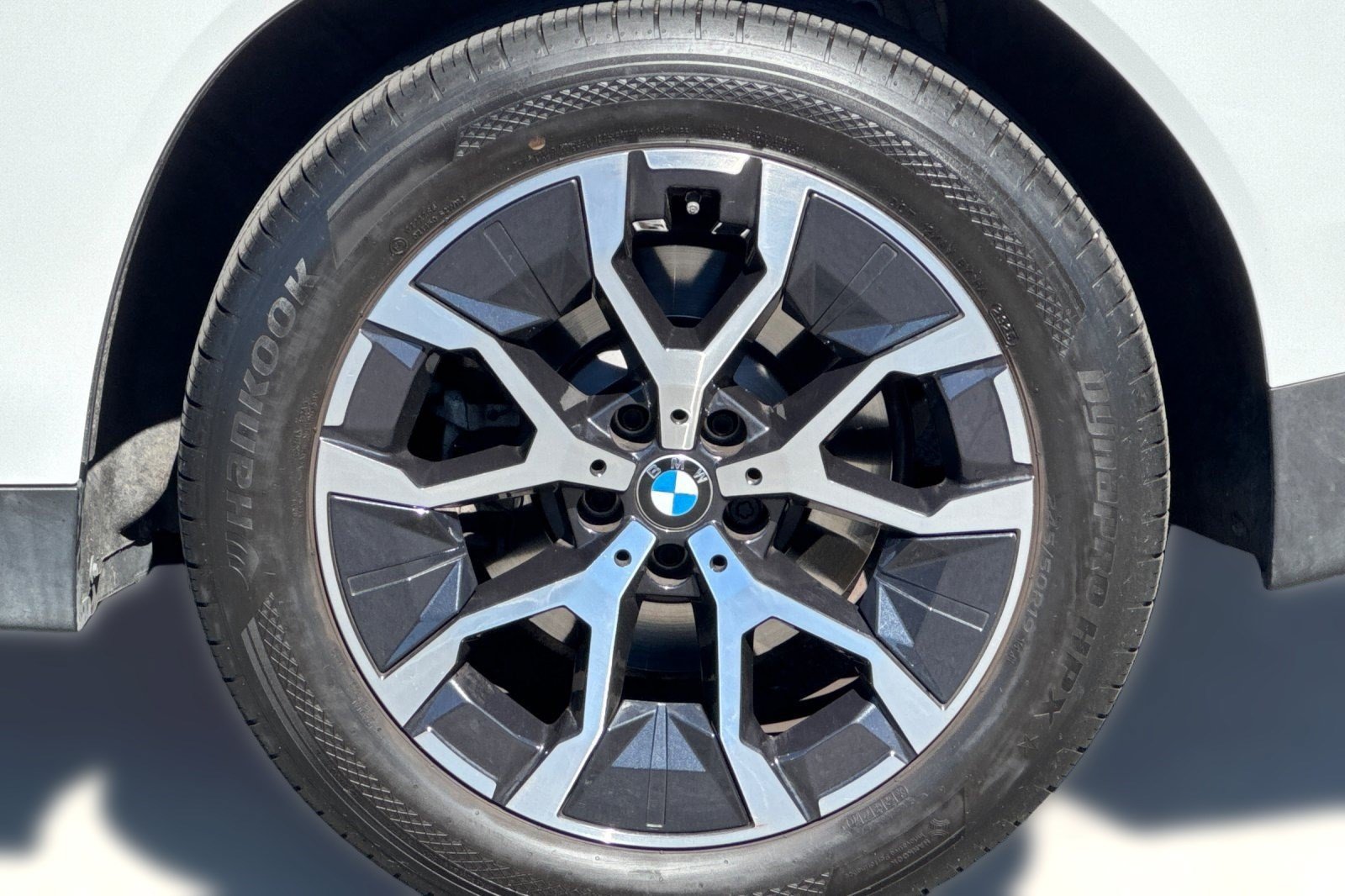 Used 2026 BMW X3 xDrive30i w/ Premium Package AWD/4WD image 13