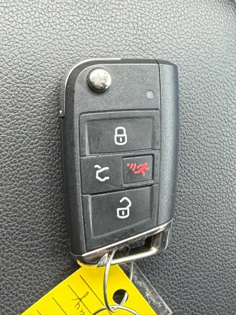 Certified 2023 Volkswagen Tiguan S FWD image 30
