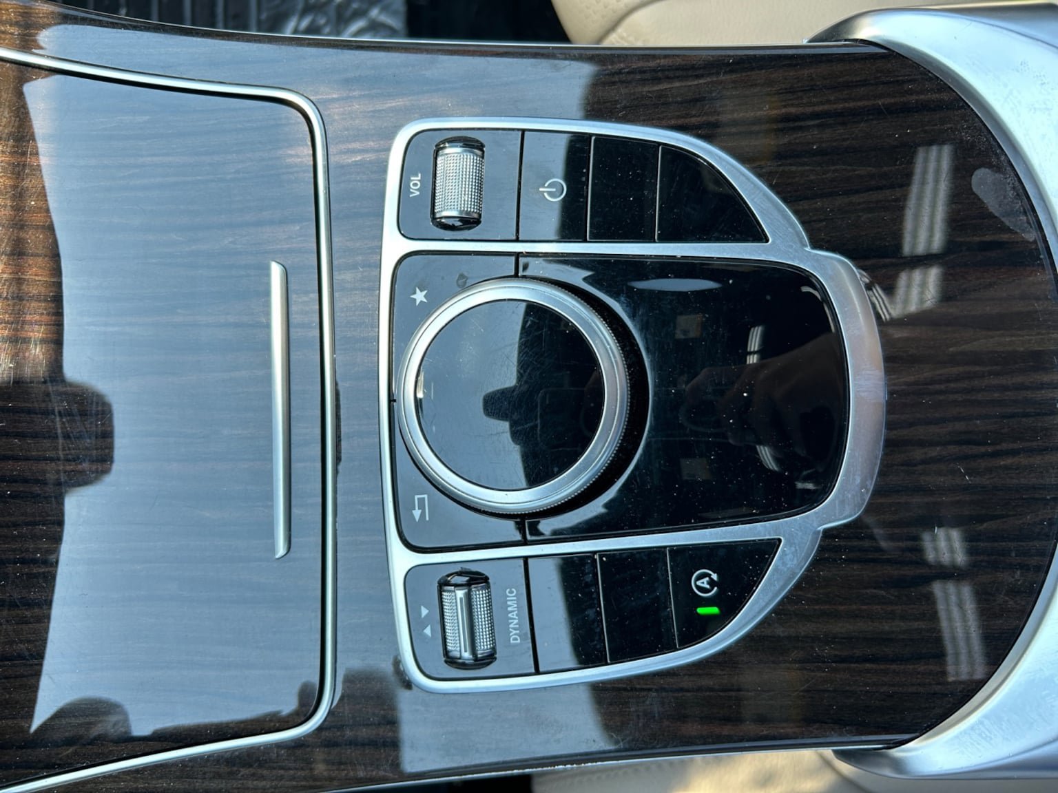 Used 2018 Mercedes-Benz C 300 Sedan image 23