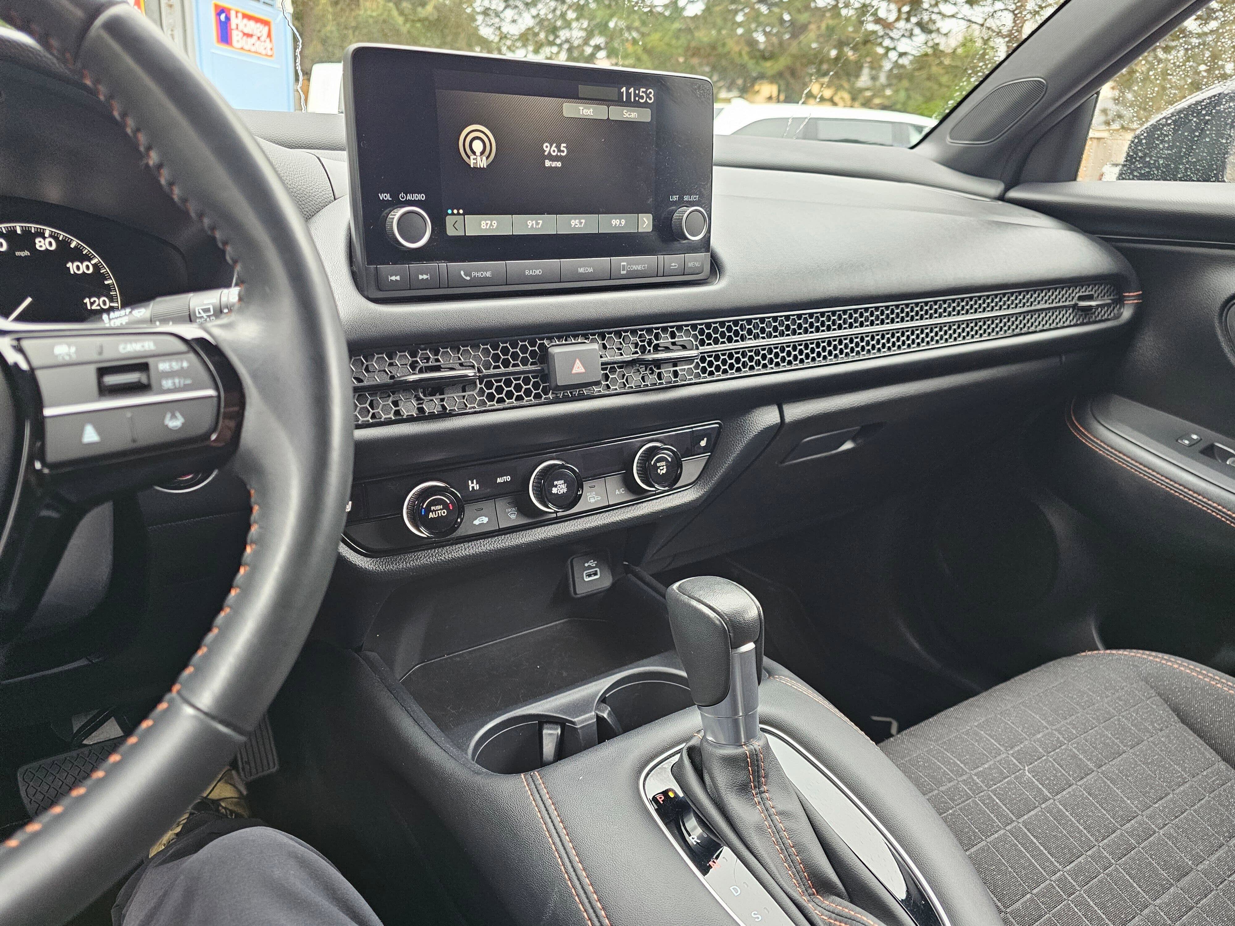 Certified 2023 Honda HR-V Sport image 29