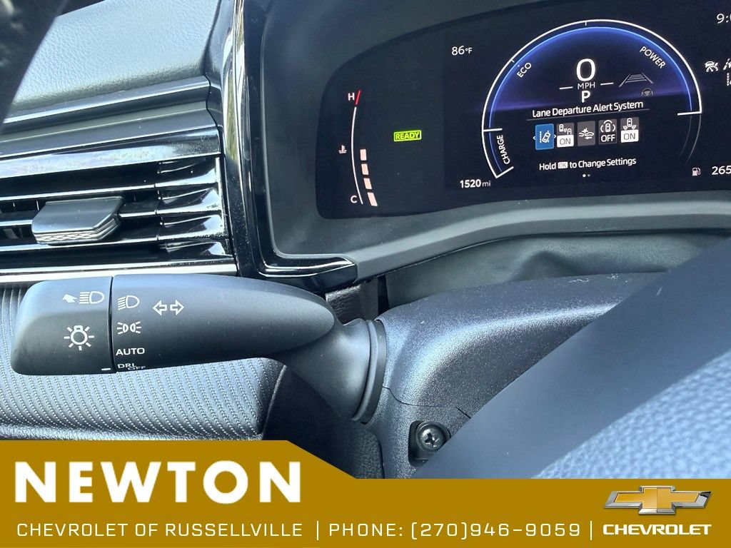 Used 2026 Toyota Camry SE FWD image 23