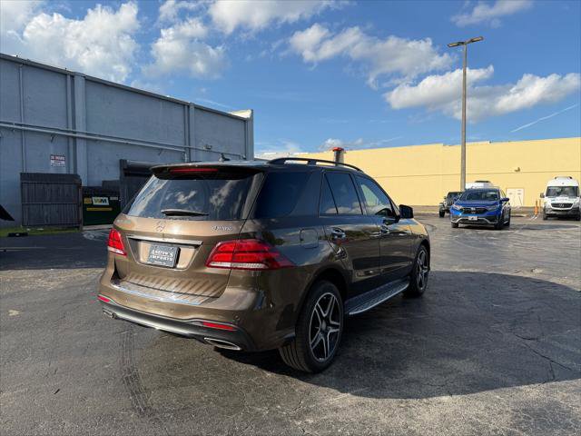 Used 2016 Mercedes-Benz GLE 400 4MATIC image 3
