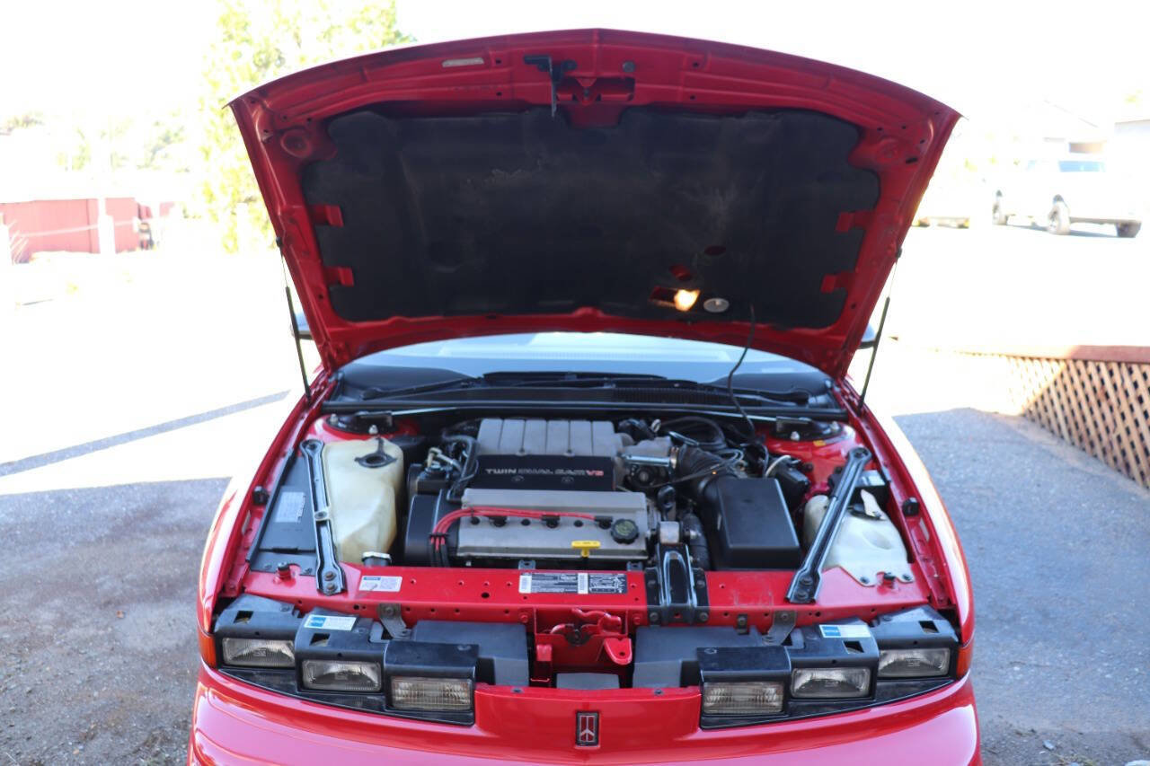 Used 1993 Oldsmobile Cutlass Supreme Convertible image 32