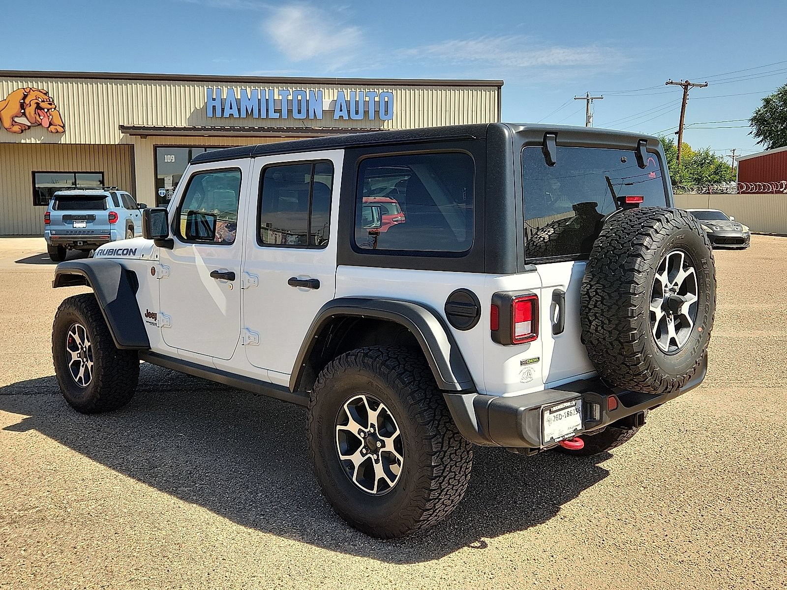 Used 2021 Jeep Wrangler Unlimited Rubicon w/ Cold Weather Group AWD/4WD image 3