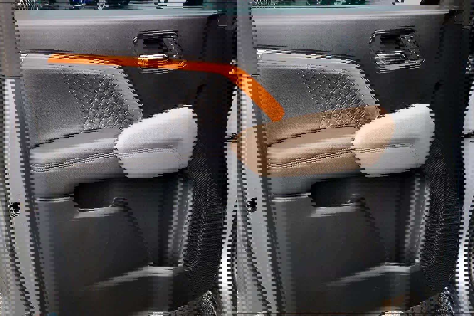 Used 2023 GMC Canyon Denali image 21